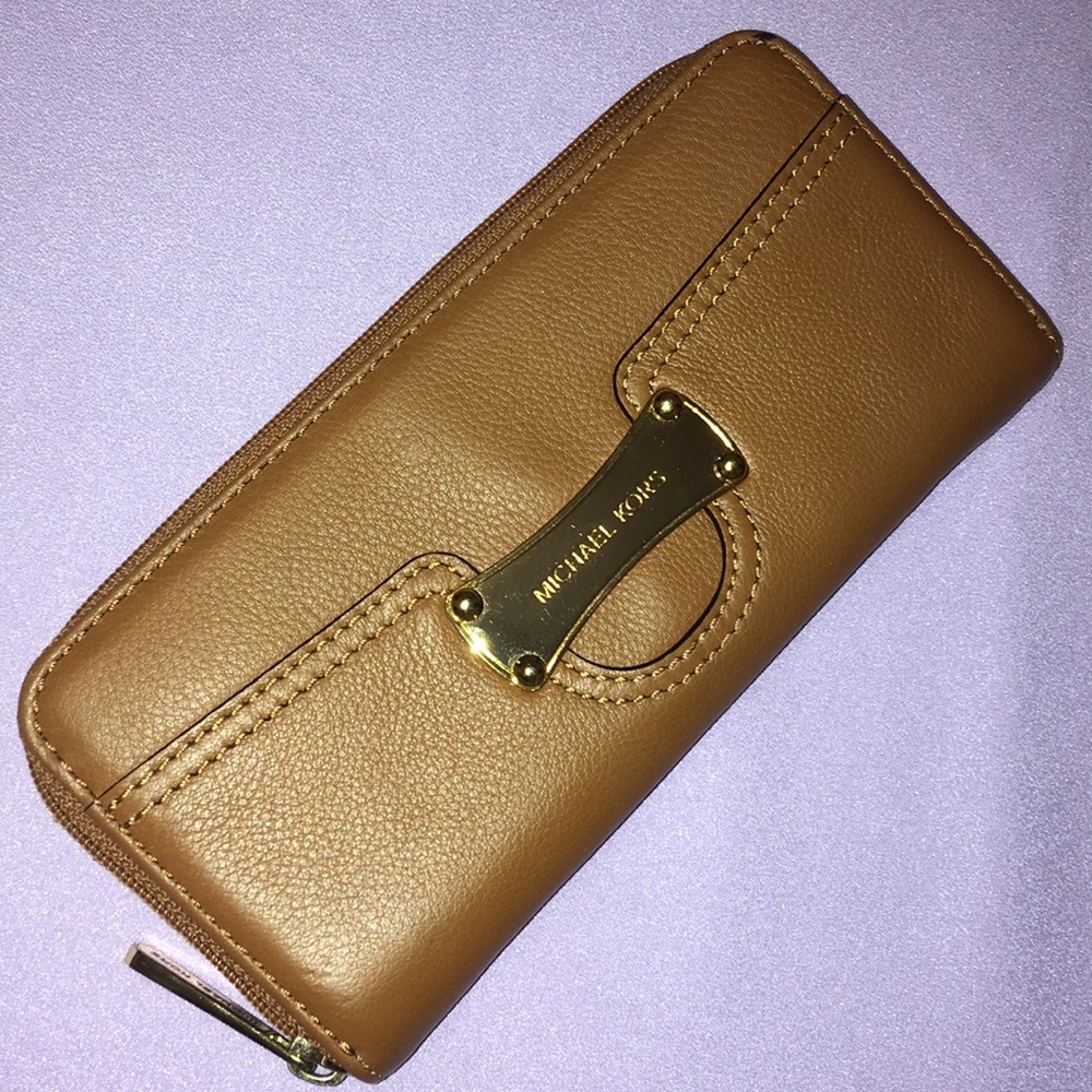 Michael Kors Pebbled Leather Wallet